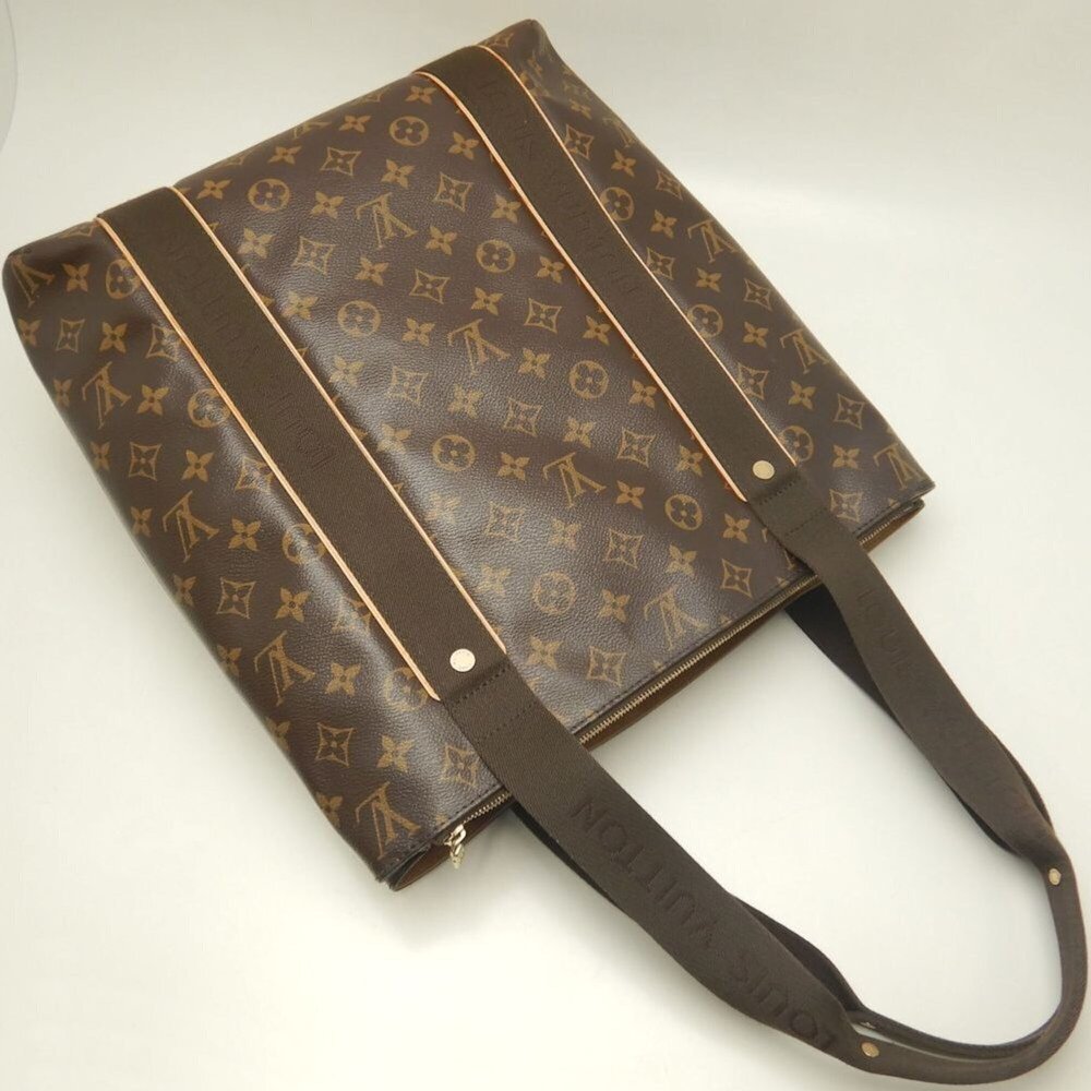 LOUIS VUITTON Authentic Brown Monogram Tote Bag - Picture 3 of 16